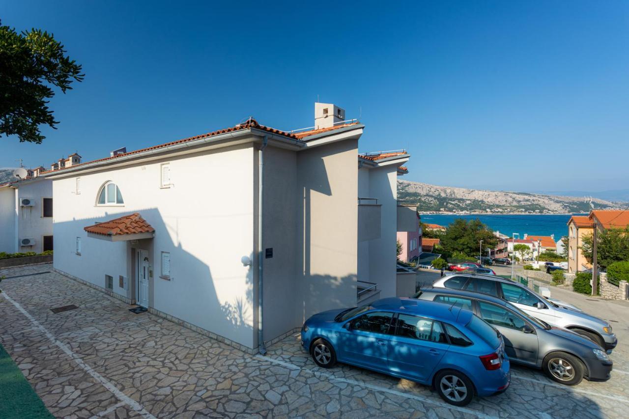 Apartments Crnekovic I Zarok Baska  Exterior photo